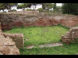 07930 ostia - regio i - insula xiii - domus delle gorgoni (i,xiii,6) - raum (11) - bli ri norden - 01-2024.jpg